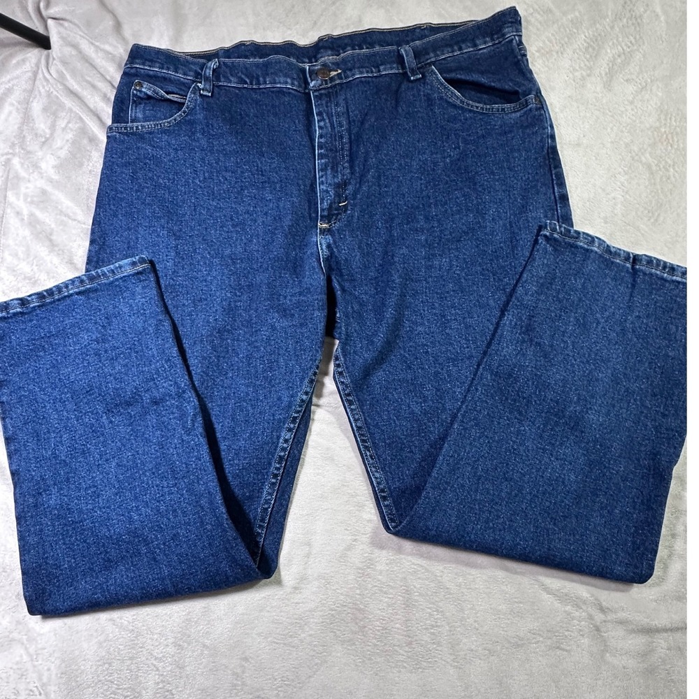 Wrangler Premium Quality Jeans Mens 42x30 Dark Wash Straight 1096FXVMF Denim
